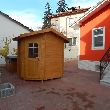 Red House Otel Köstendil Dış mekan fotoğraf