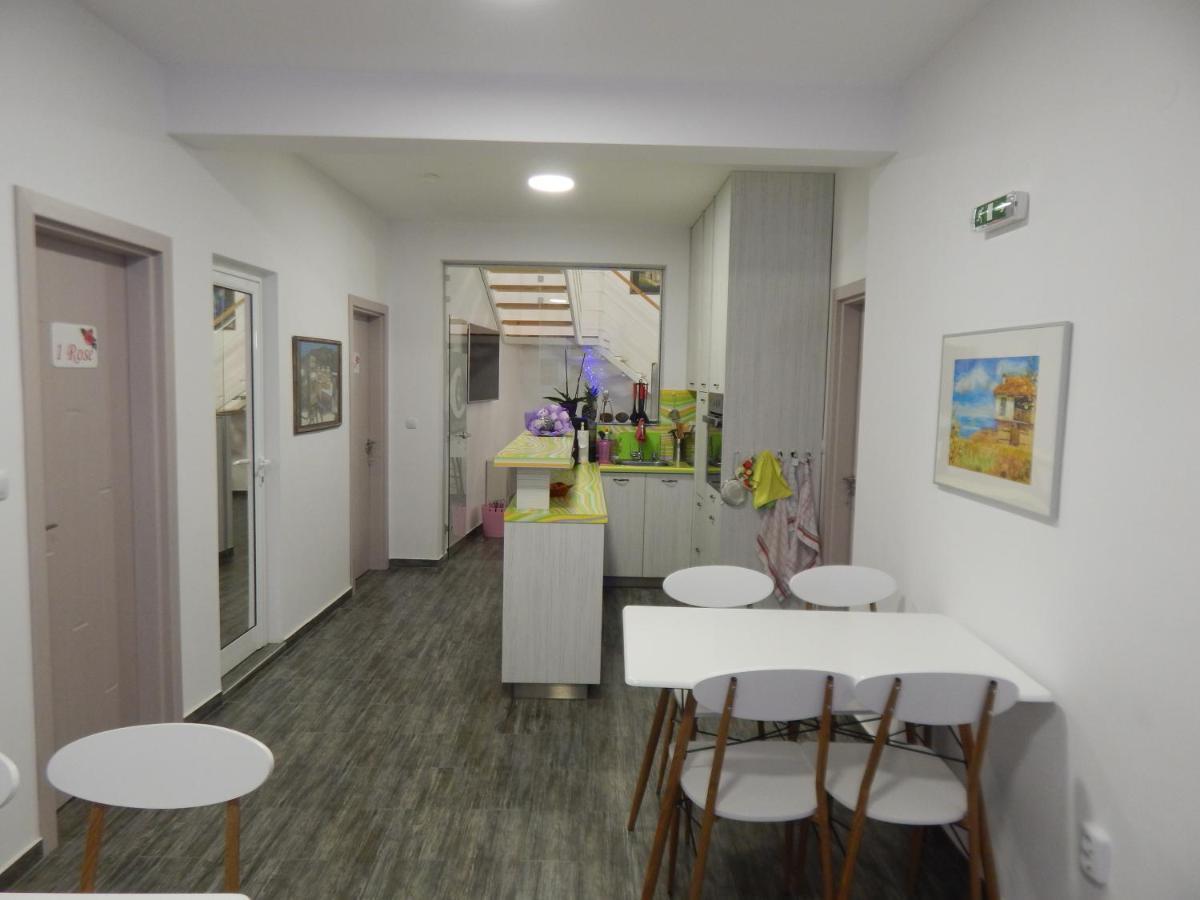 Red House Otel Köstendil Dış mekan fotoğraf